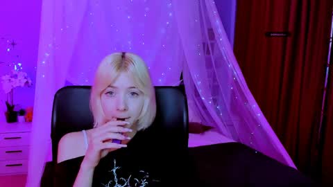 sabrina  online show from May 2026 08:30:01 AM