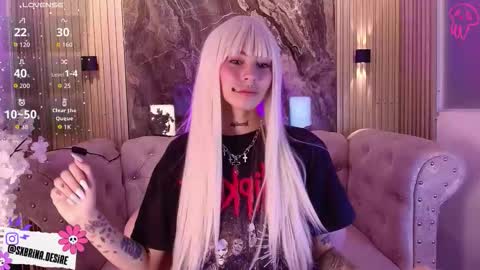 Sabrina online show from December 2025 08:07:02 PM