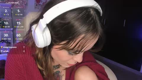   online show from February 2025 03:05:01 PM