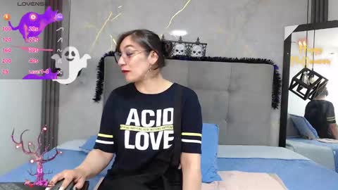 Snapshot of _samaanta_ chatting on October 2025 01:10:02 PM Samanta online show from October 2025 01:10:02 PM