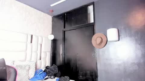 _sammy_ice online show from March 2025 02:19:02 AM