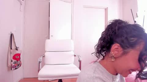 Sandyy online show from February 2025 11:53:01 PM