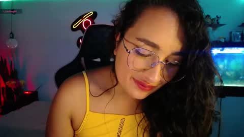 Snapshot of _santalove_ chatting on January 2025 02:06:02 AM SantaLove online show from January 2025 02:06:02 AM