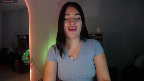  SantaLove  online show from April 2026 08:20:02 PM