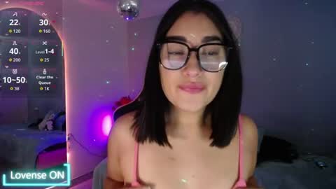 Snapshot of _santalove_ chatting on July 2026 08:33:02 PM SantaLove online show from July 2026 08:33:02 PM