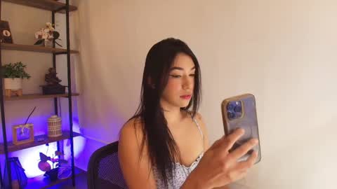 Sassy Girl online show from April 2026 06:45:02 PM