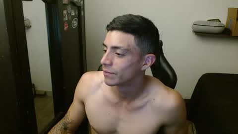 Snapshot of _schnnneider_ chatting on June 2026 01:41:01 AM SCHNEIDER online show from June 2026 01:41:01 AM