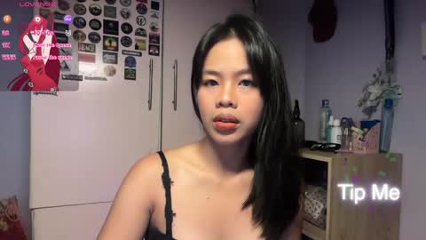 Snapshot of _schorphoezz chatting on April 2026 07:44:02 AM Jd online show from April 2026 07:44:02 AM