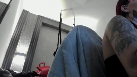 Selene online show from December 2025 02:26:01 PM