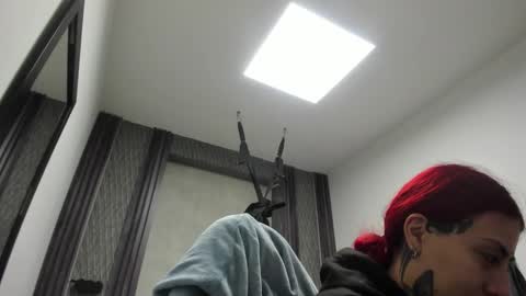 Selene online show from February 2026 12:39:01 AM