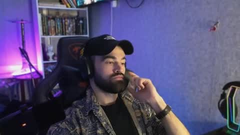 Ask me online show from September 2025 08:23:02 PM