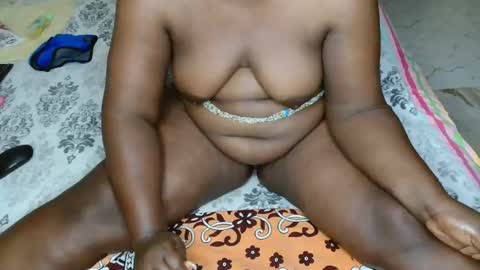 _sexxyleemama online show from February 2026 05:39:02 PM