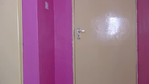 Adriana online show from September 2025 05:02:02 PM