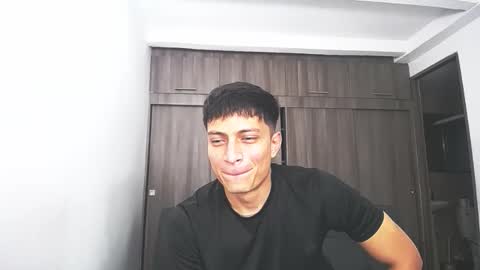 Juan Pablo-independent model online show from February 2026 01:15:01 AM