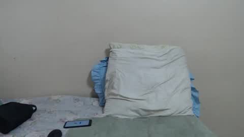 _sexylipss online show from December 2025 01:06:01 PM