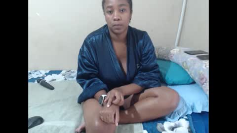 _sexylipss online show from April 2026 12:28:02 PM