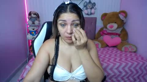 Snapshot of _sexyredhead_ chatting on September 2025 12:17:02 PM KATA online show from September 2025 12:17:02 PM