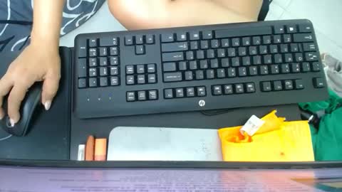 Snapshot of _sexyredhead_ chatting on October 2025 12:35:02 PM KATA online show from October 2025 12:35:02 PM