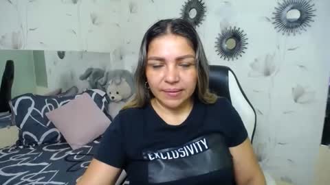 Snapshot of _sexyredhead_ chatting on October 2025 12:36:01 PM KATA online show from October 2025 12:36:01 PM