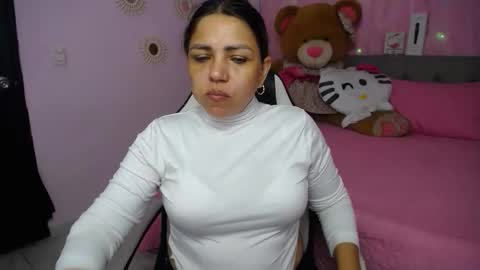 Snapshot of _sexyredhead_ chatting on November 2025 12:07:01 PM KATA online show from November 2025 12:07:01 PM