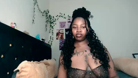 Snapshot of _sexysquirter chatting on May 2026 12:07:01 AM _sexysquirter online show from May 2026 12:07:01 AM