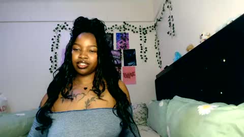 _sexysquirter online show from June 2026 09:30:01 PM
