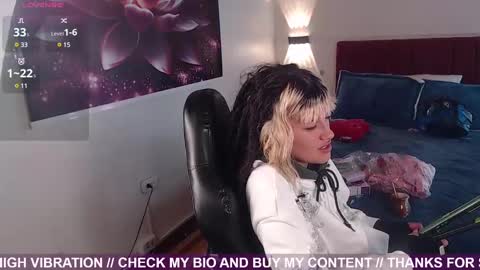 _sharlotte777 online show from February 2025 03:49:01 PM