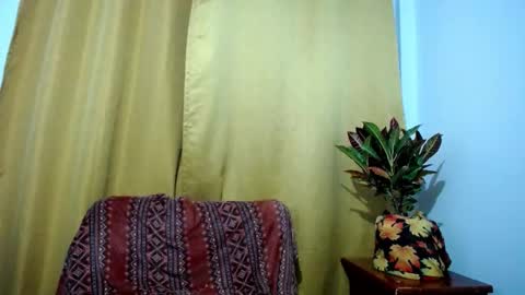 _skyleer_ online show from October 2025 10:58:02 PM