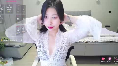 winni online show from February 2025 04:58:01 AM