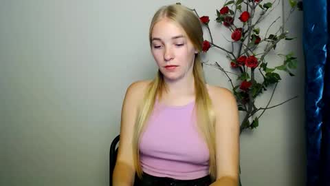 Rachel online show from September 2025 07:06:02 PM