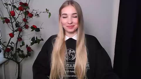 Rachel online show from November 2025 02:16:01 PM