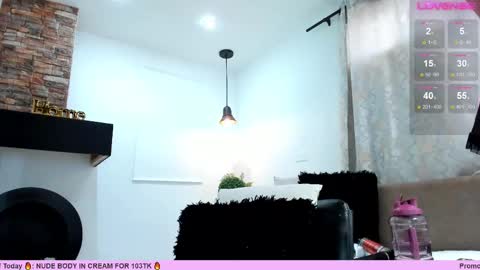 Snapshot of _sofia_cruz chatting on February 2025 08:10:02 PM 640 200 online show from February 2025 08:10:02 PM