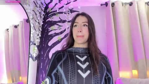 Snapshot of _sofia_cruz chatting on November 2025 06:40:01 PM 640 200 online show from November 2025 06:40:01 PM