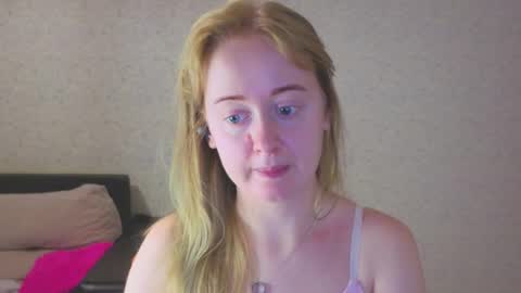 Sofiy online show from November 2025 08:14:01 PM