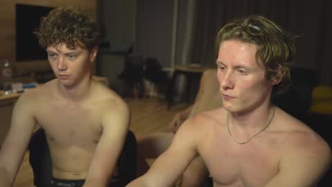 Snapshot of _sopranos_ chatting on January 2025 04:11:01 PM OLIVERpvt is open online show from January 2025 04:11:01 PM