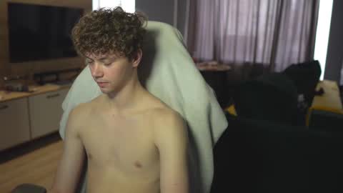 Snapshot of _sopranos_ chatting on February 2025 07:12:02 AM OLIVERpvt is open online show from February 2025 07:12:02 AM