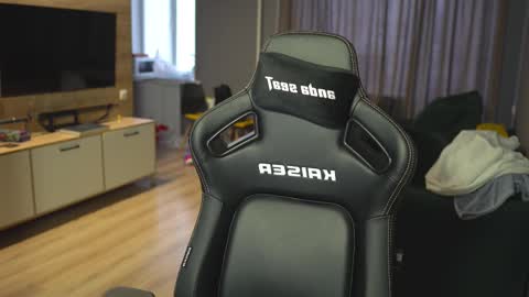 Snapshot of _sopranos_ chatting on February 2025 04:07:01 AM OLIVERpvt is open online show from February 2025 04:07:01 AM