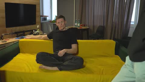 Snapshot of _sopranos_ chatting on November 2025 12:06:02 PM OLIVERpvt is open online show from November 2025 12:06:02 PM