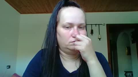 Melisa online show from September 2025 08:27:02 AM