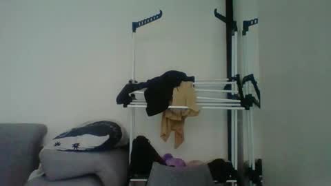 Melisa online show from November 2025 07:51:02 AM