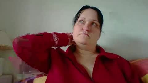 Melisa online show from December 2025 12:32:02 PM