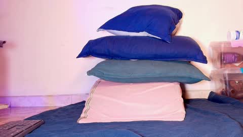 Snapshot of _ssusy_ chatting on October 2025 12:11:01 PM susy online show from October 2025 12:11:01 PM