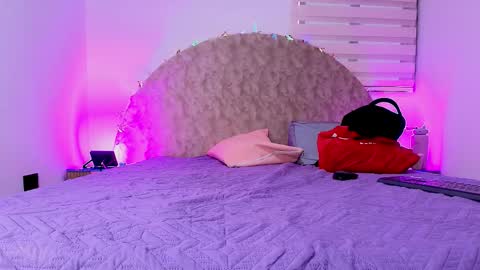 Snapshot of _ssusy_ chatting on November 2025 11:57:02 AM susy online show from November 2025 11:57:02 AM