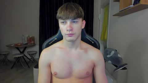 Snapshot of _stager_ chatting on December 2025 03:35:01 AM MARKPVT IS OPEN online show from December 2025 03:35:01 AM