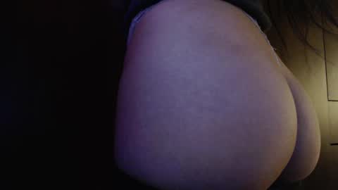 _submissiveamy888 online show from February 2025 03:32:02 AM