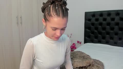 Sussi online show from January 2025 04:45:01 PM