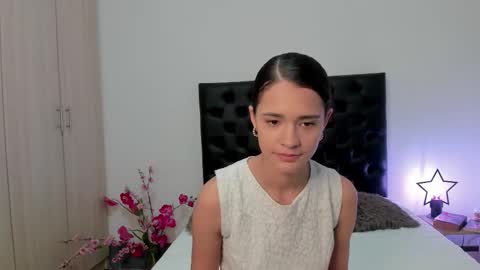 Sussi online show from February 2025 01:27:01 PM