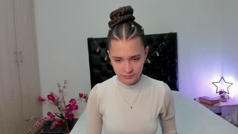 Sussi online show from February 2025 01:17:02 PM