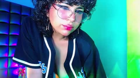 Kuromi online show from February 2025 04:27:01 AM