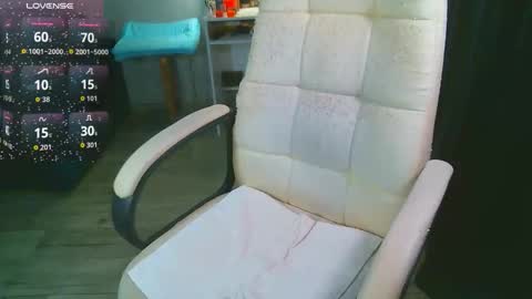 Snapshot of _sweet_ruby_ chatting on February 2026 05:48:02 AM Milana welcome to my world online show from February 2026 05:48:02 AM